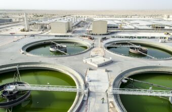 Industrial Water Treatment: Cleaning with Centrifugal Pumps