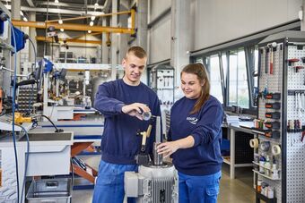 EDUR-Pumps | Career at EDUR | Assembly Hall